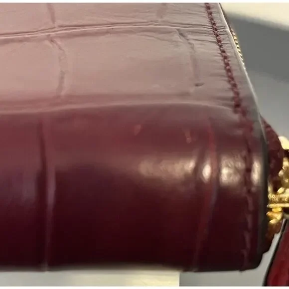 Coach Wallet Burnished Crocodile Embossed Cherry/Red Accordion Zip 12 Card Slot - Picture 7 of 13